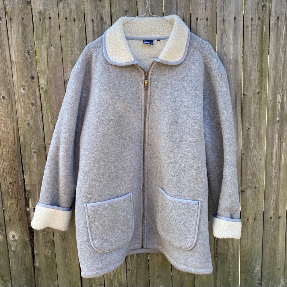 Two toned cozy zip-up fleece